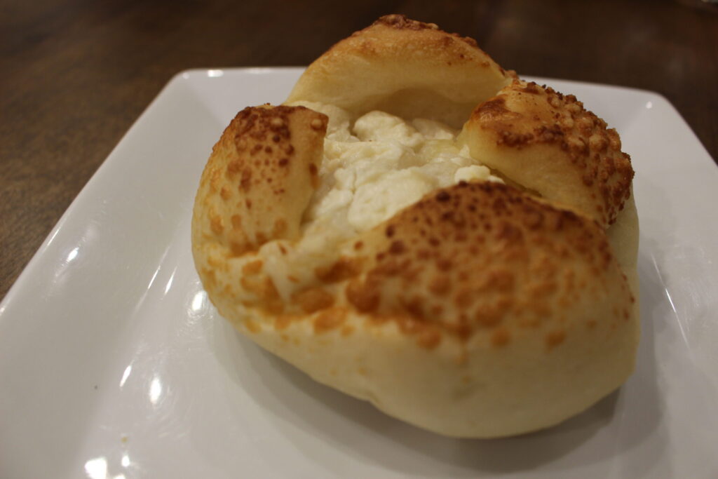 ハニーチーズブレッド